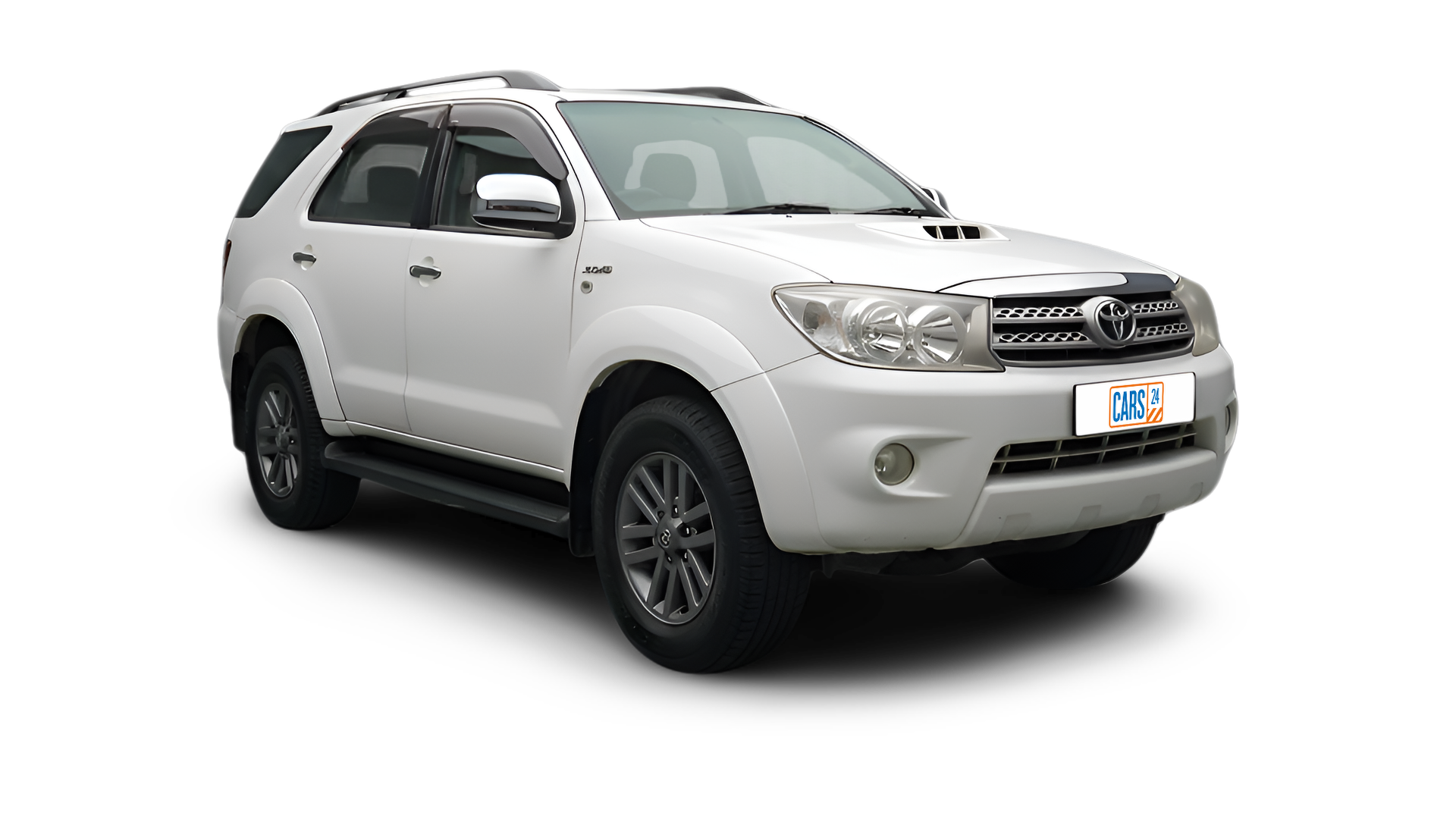 Toyota Fortuner-img